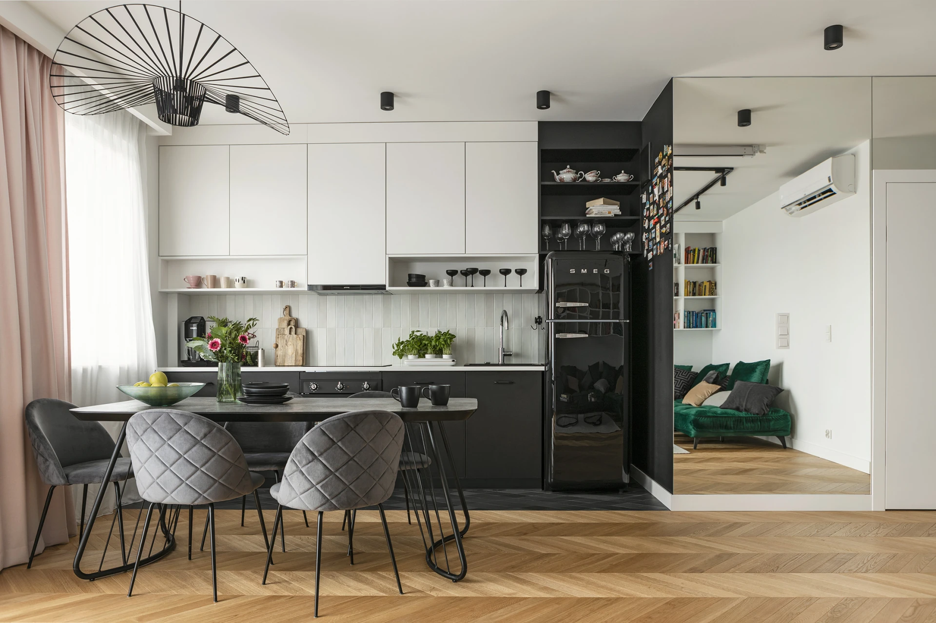 Osobista przystań. Nowoczesny apartament pary sportowców