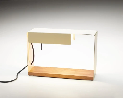 La Discrète