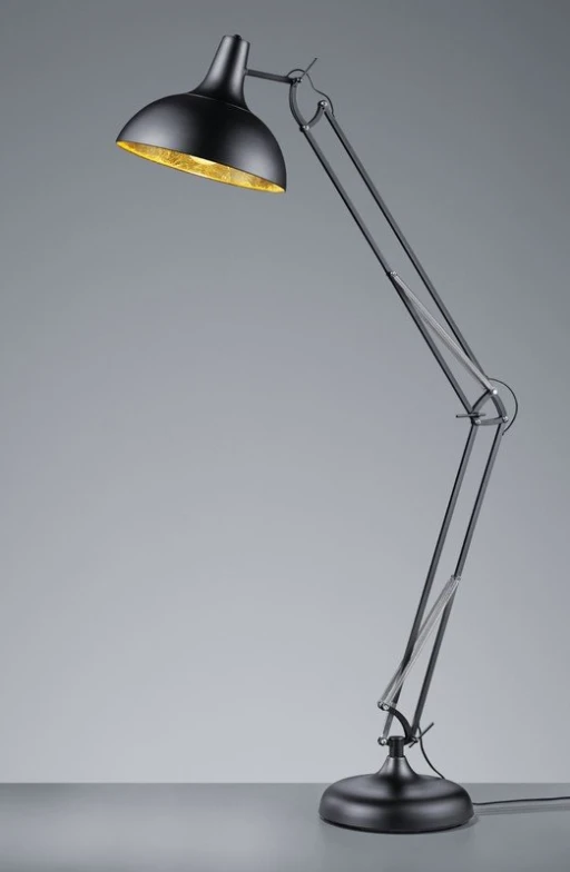SALVADOR R46061032