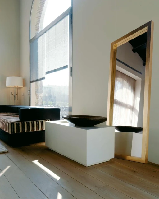BMB Italy Contemporaneo Nobile