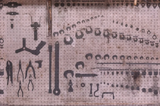 Glamora Wall Script Workshop